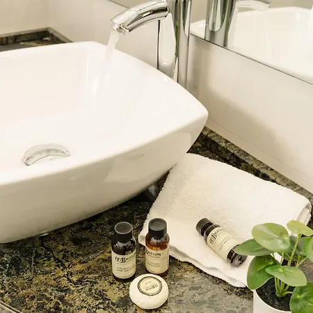 Cosmopolitan 4* Florence