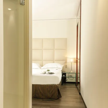 Cosmopolitan 4* Florence